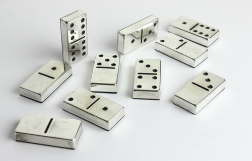 Dominoes.jpg