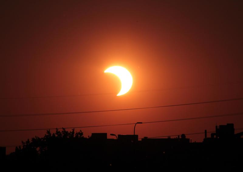Space/solar_eclipse.jpg