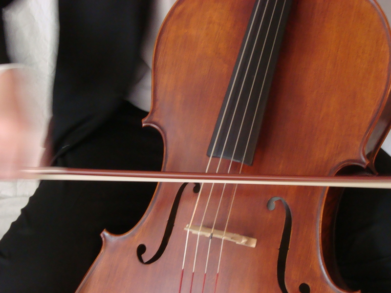Music/cello.jpg