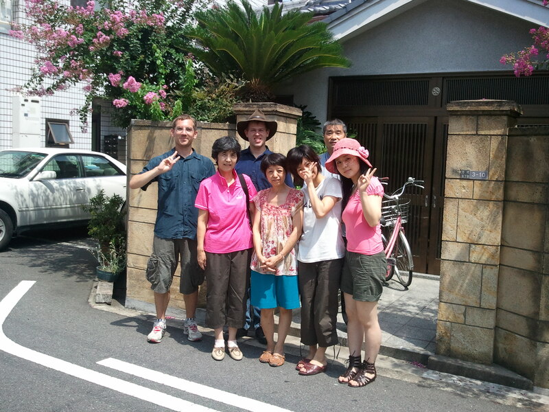 20110815.5004.Osaka.Family.jpg