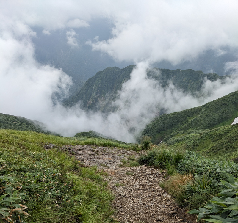 20240825.1.Echigokomagatake.jpg